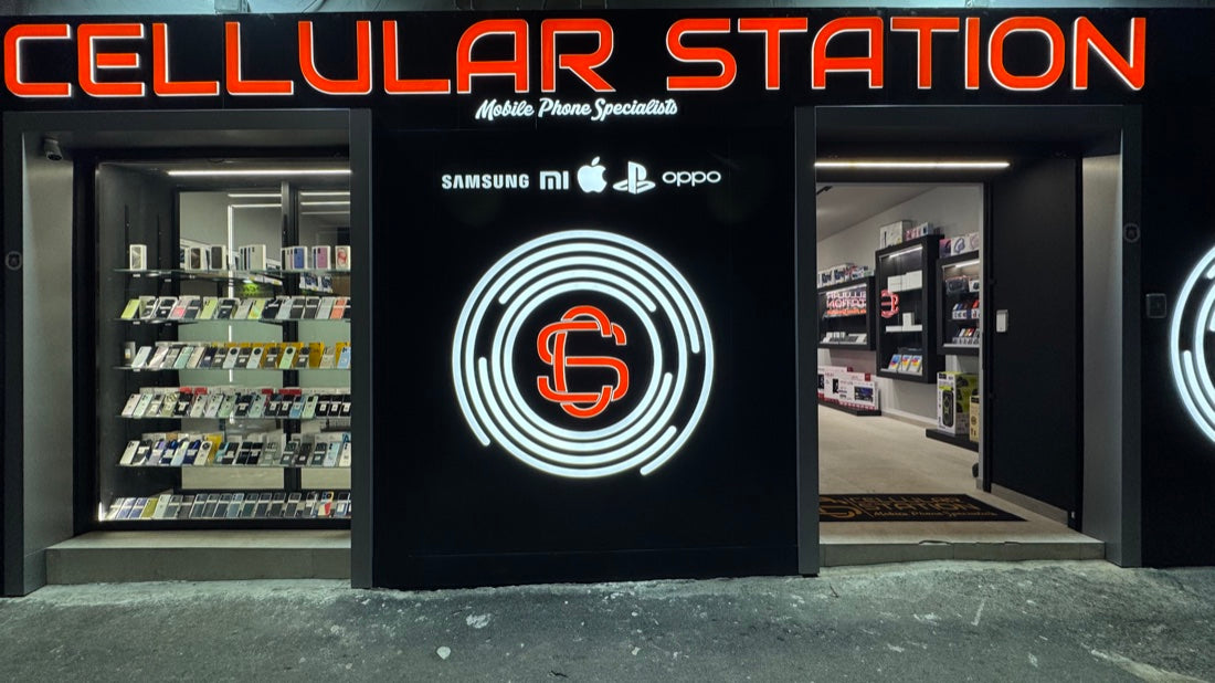 Cellular Station, store reale di Via Milano a Napoli